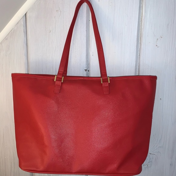 Red purse - Picture 3 of 3